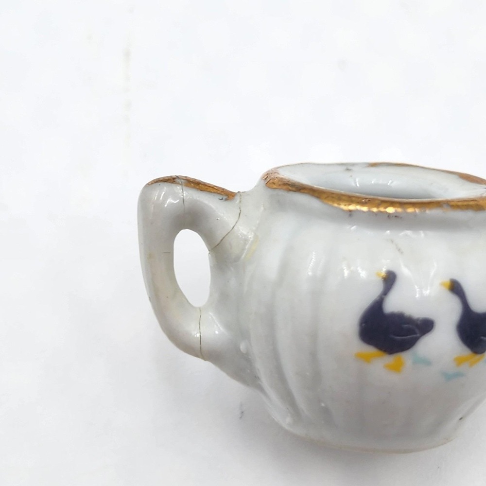 Vintage 80s Miniature Porcelain Tea Set with Country Goose Motif Gold Trim 10 Pc - Picture 8 of 8